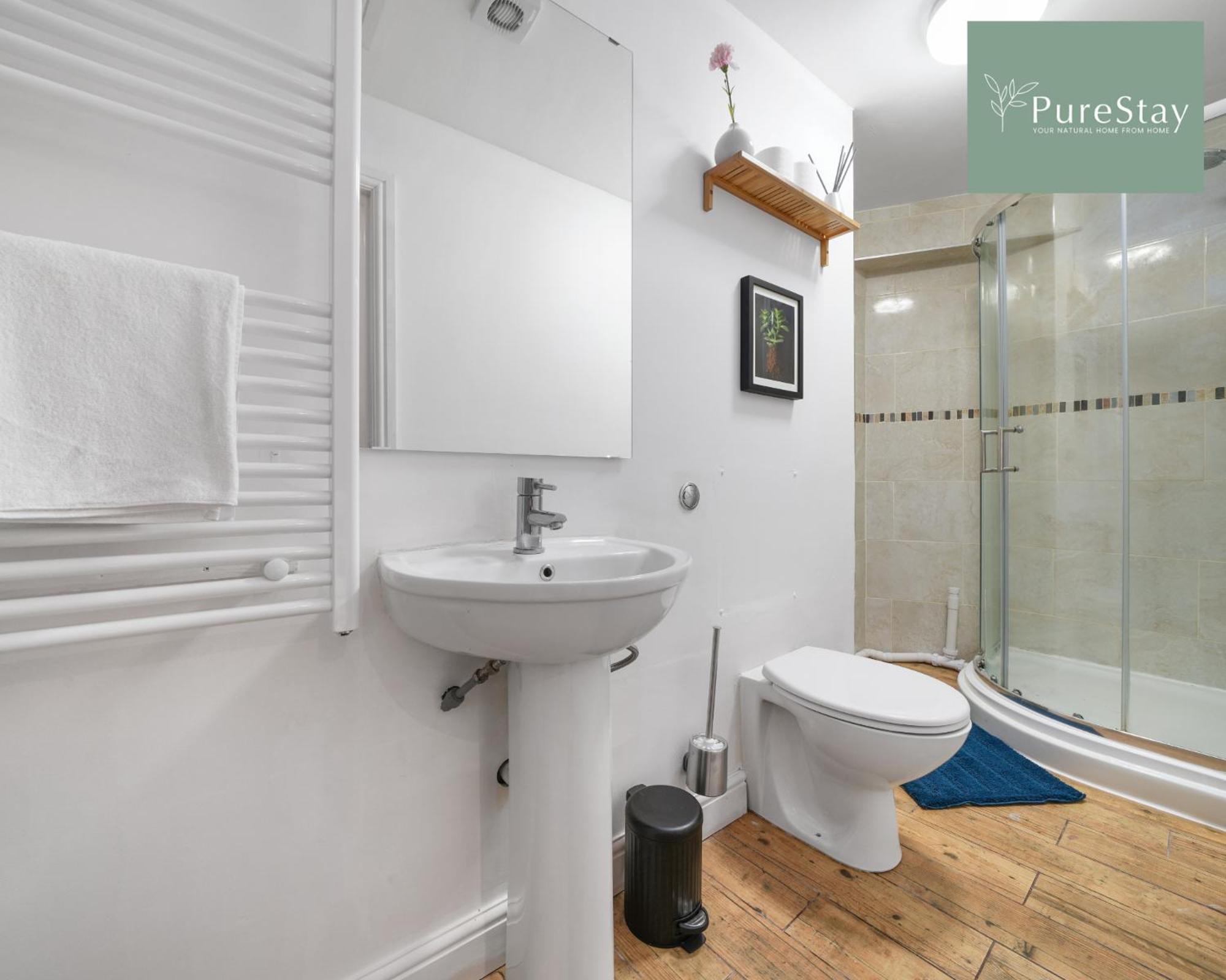 Stunning Two Bed Leamington Apartment With Free Wifi By Purestay Short Lets & Serviced Accommodation Luaran gambar